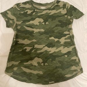 Old Navy camo tee